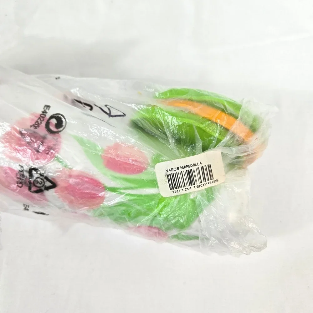 Tupperware springtime tulip